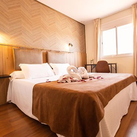 Gce Hoteles Málaga Exteriör bild