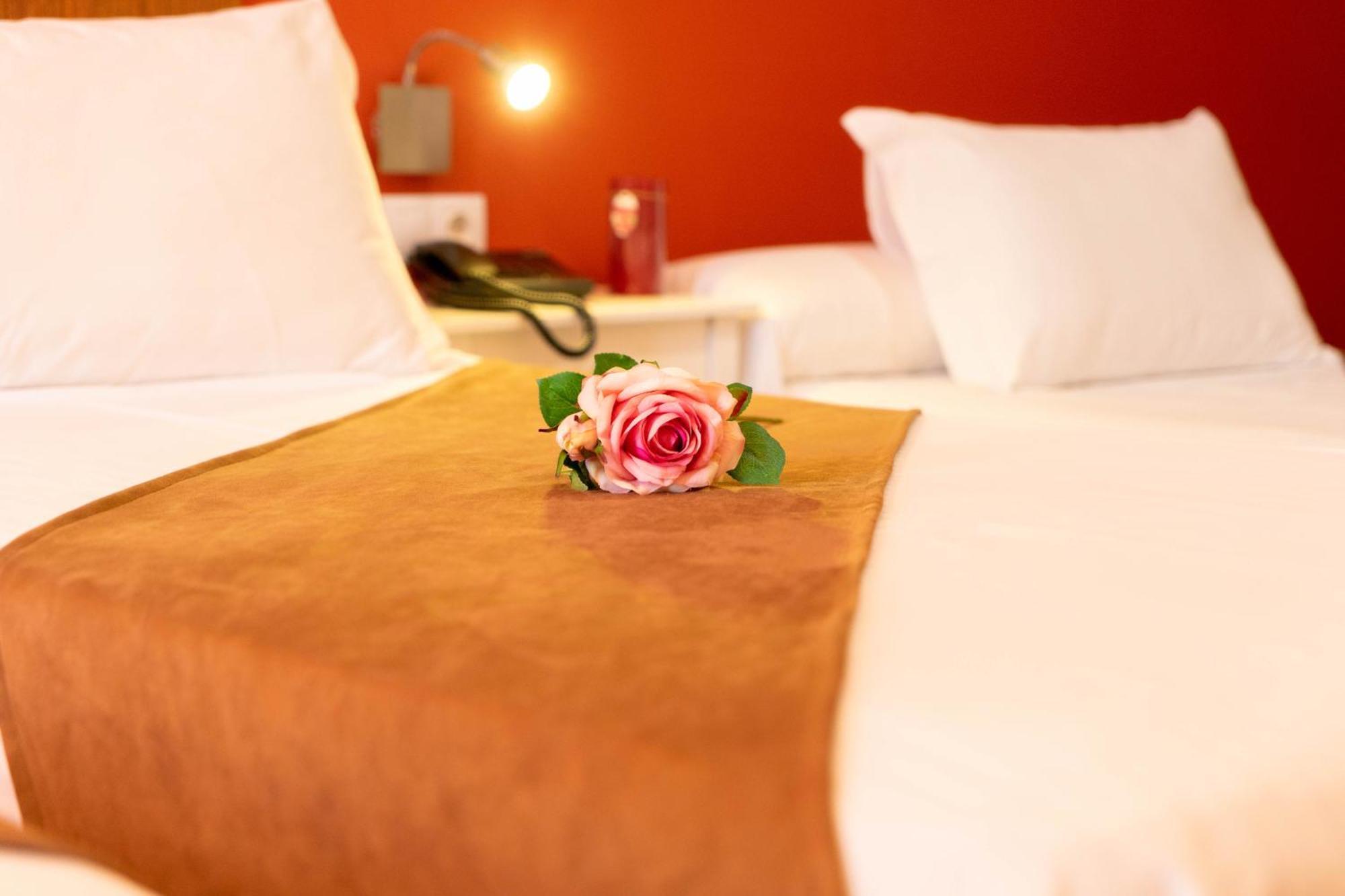 Gce Hoteles Málaga Exteriör bild