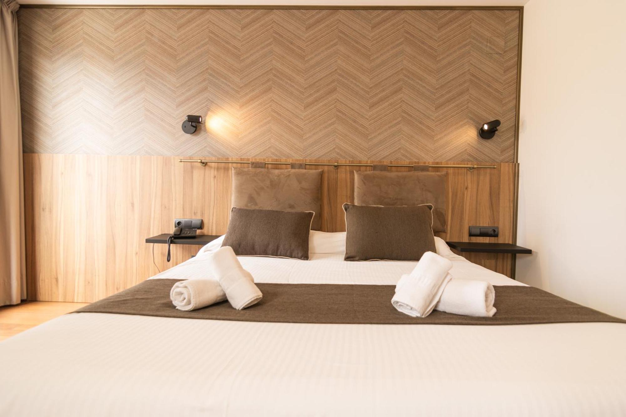 Gce Hoteles Málaga Exteriör bild
