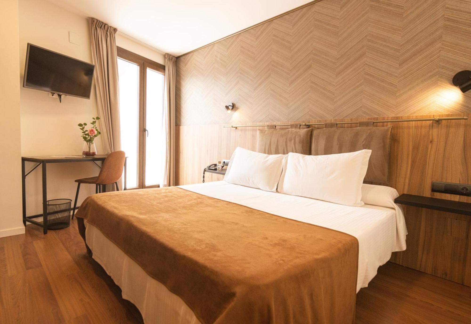 Gce Hoteles Málaga Exteriör bild