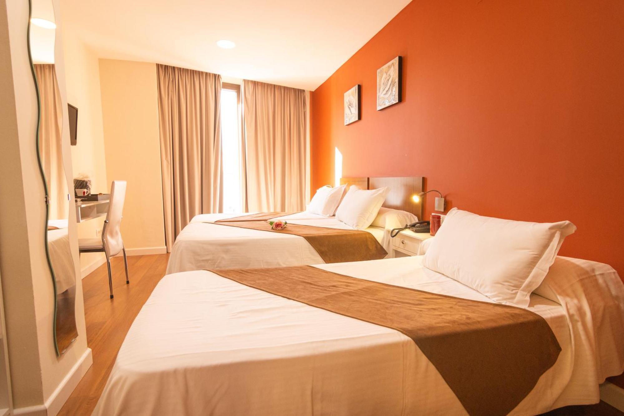 Gce Hoteles Málaga Exteriör bild